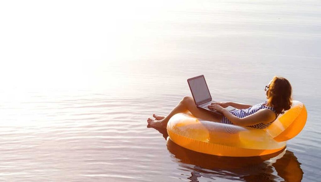 How-Remote-Working-can-Increase-Stress-and-Reduce-Well-Being